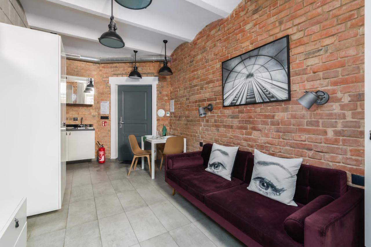 Underground Level Apartments Strzalowa By Renters 포즈난 외부 사진