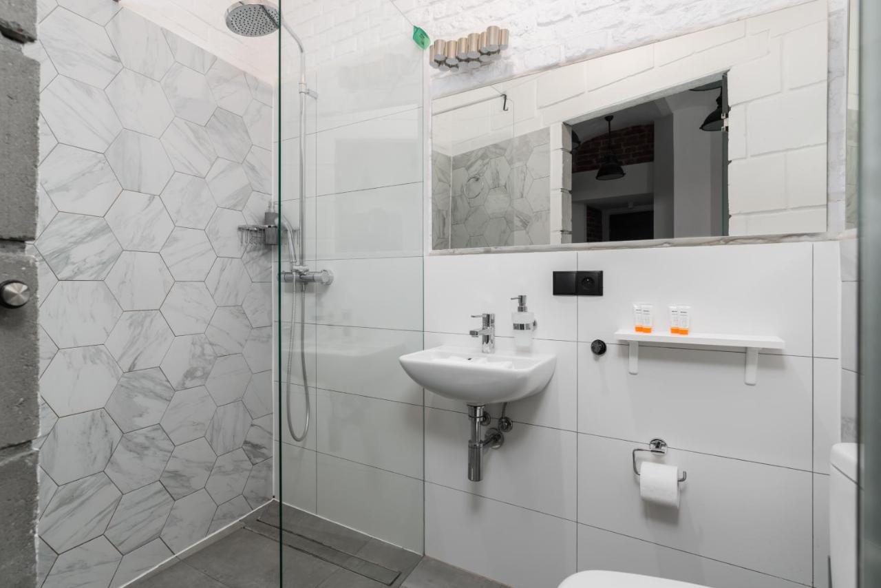 Underground Level Apartments Strzalowa By Renters 포즈난 외부 사진