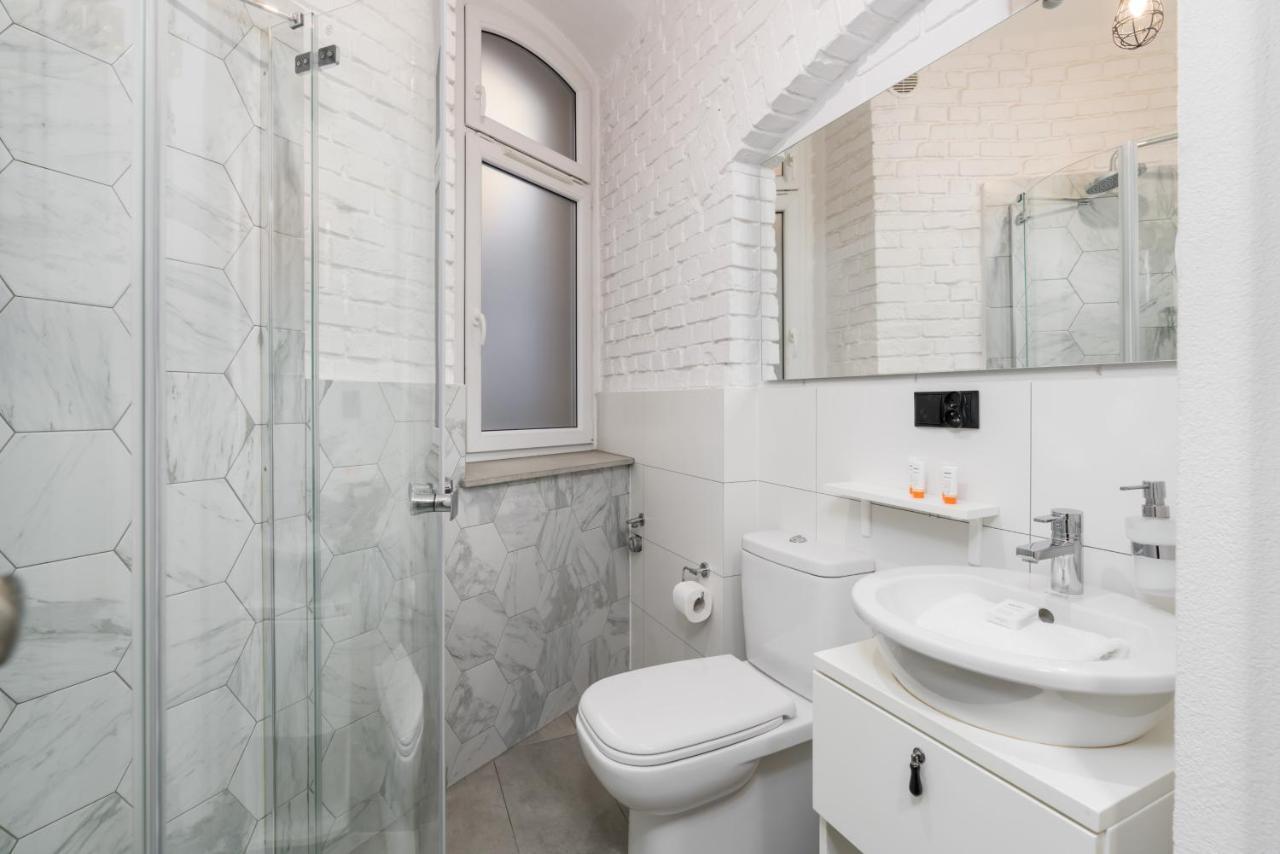 Underground Level Apartments Strzalowa By Renters 포즈난 외부 사진